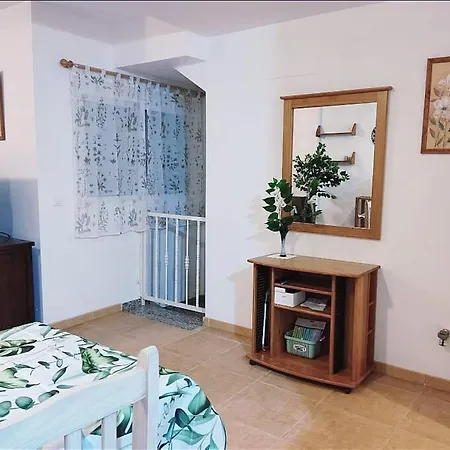 Holiday home Casa Familiar A Pie De Piscina *
