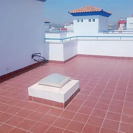 Casa Familiar A Pie De Piscina Vera