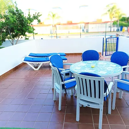 Holiday home Casa Familiar A Pie De Piscina Vera